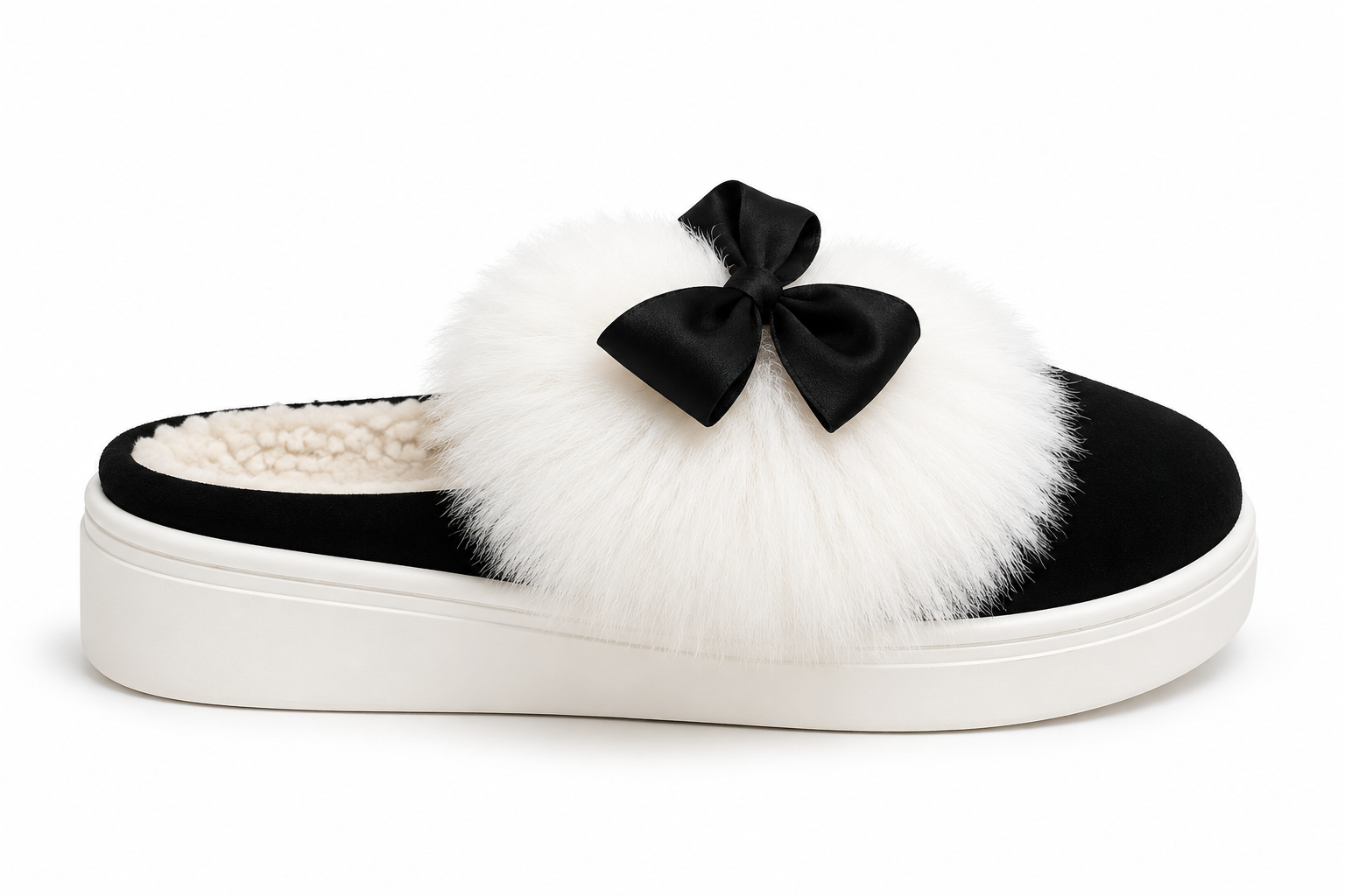Zwarte fluffy mule met pompon